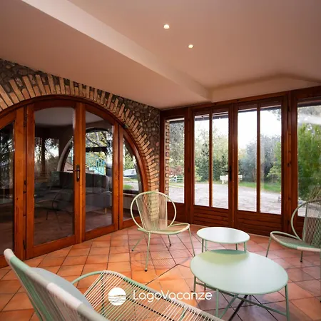 Holiday home Eunice